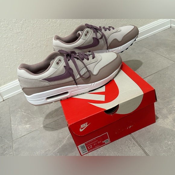 NEW Nike Air Max 1 SC FB9660002 Light Bone/ Violet Dust Phantom Size 12 - Picture 2 of 11